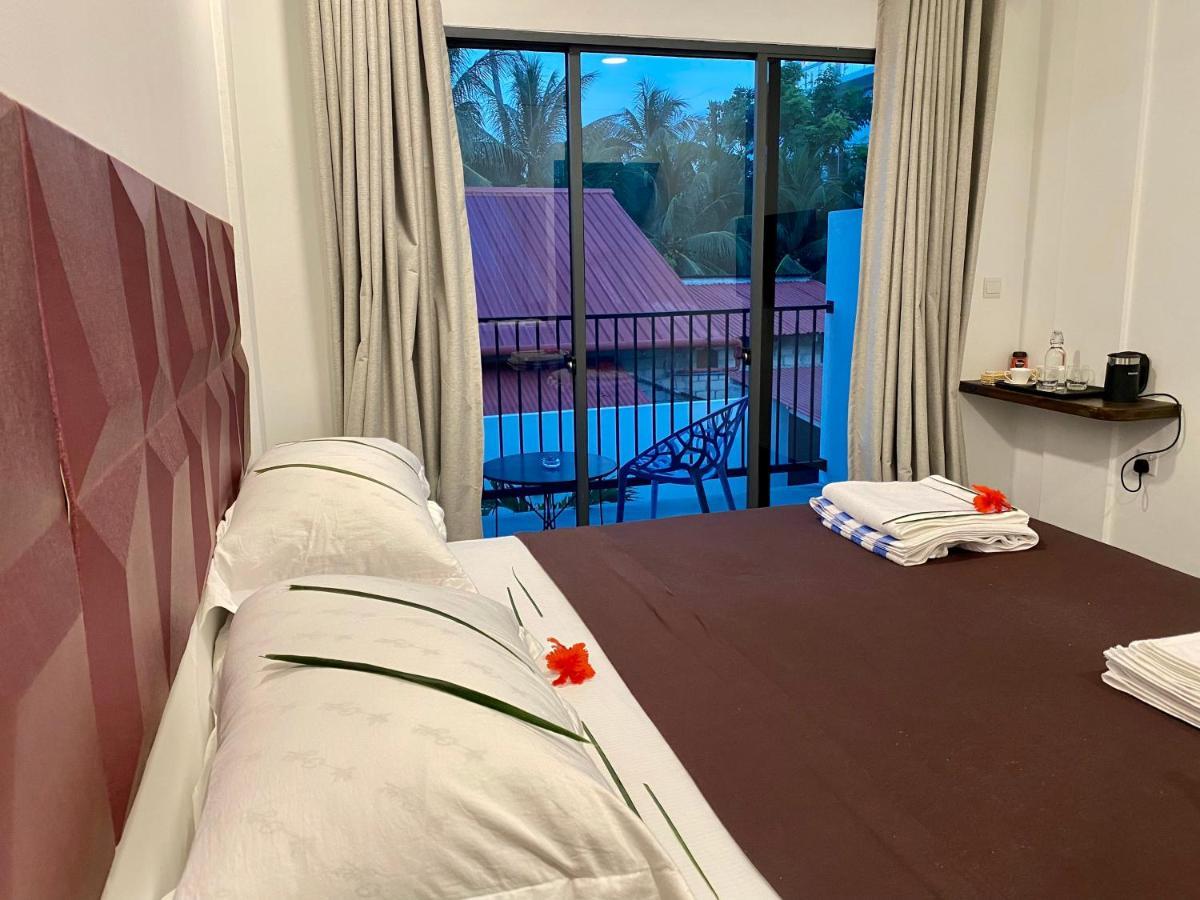 Chillax Thoddoo Hotell Exteriör bild